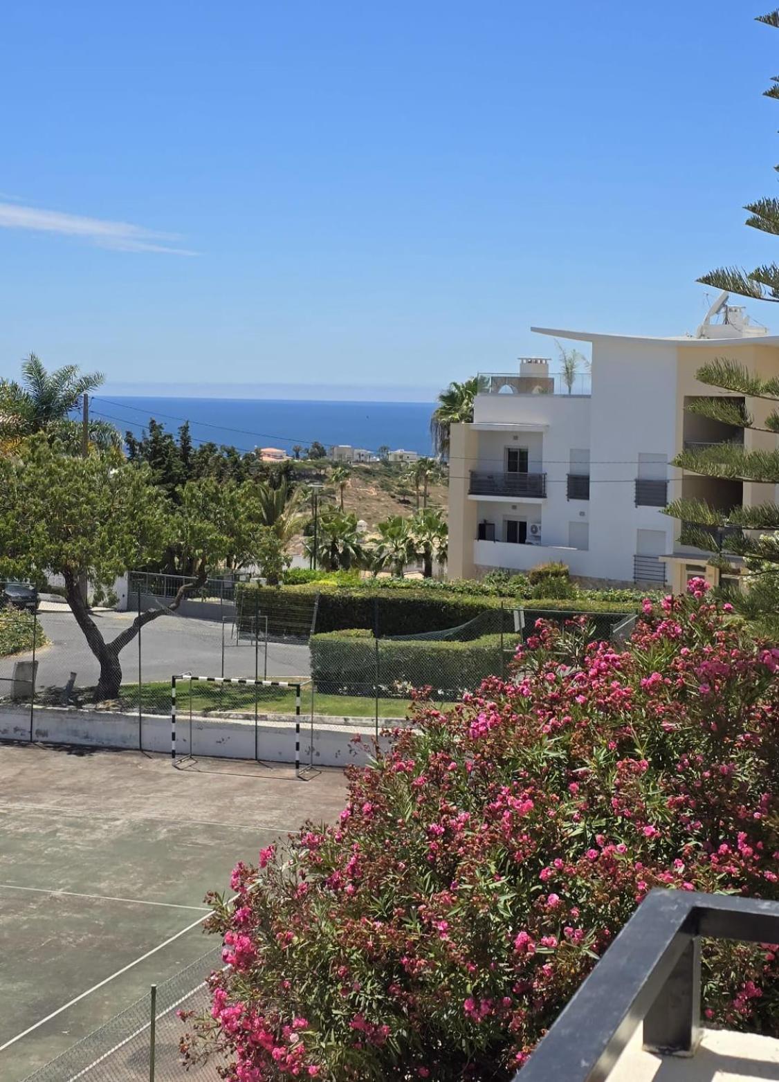 White T1 - Ocean View Apartamento Albufeira Exterior foto