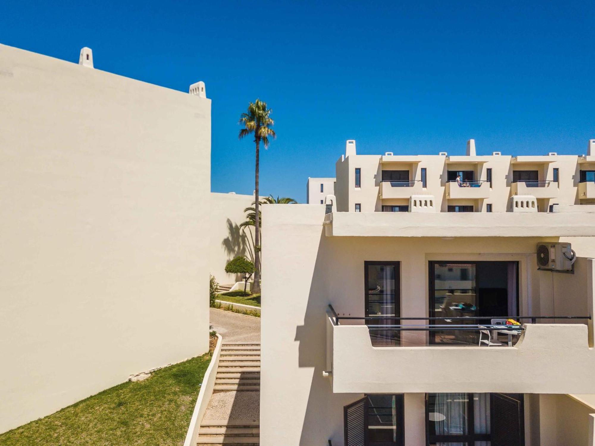 White T1 - Ocean View Apartamento Albufeira Exterior foto